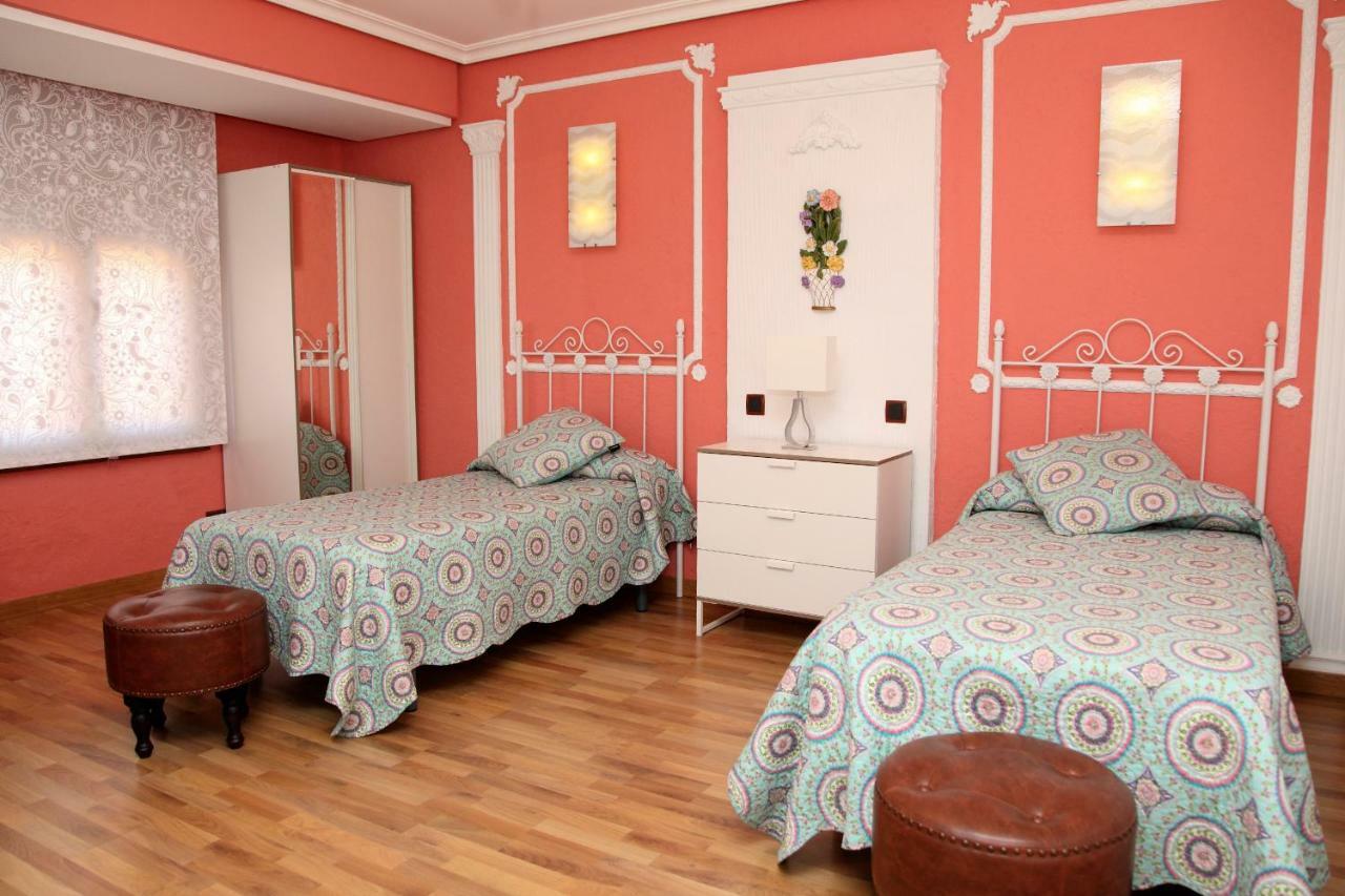 Apartament Casa Tiburcio Arenas de San Pedro Zewnętrze zdjęcie